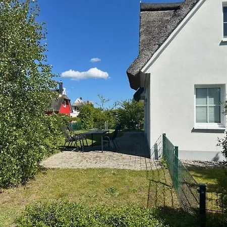 Reethaus Koenigshoern Haus Am Mit Eingezaeuntem Grundstueck Hunde Willkommen * غلوفي