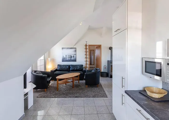 Reethaus Koenigshoern Haus Am Mit Eingezaeuntem Grundstueck Hunde Willkommen Villa *